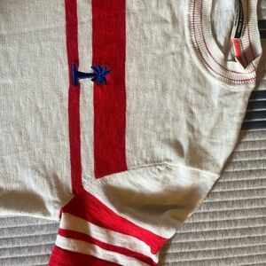 Men’s cotton summer weight Tee shirt size medium